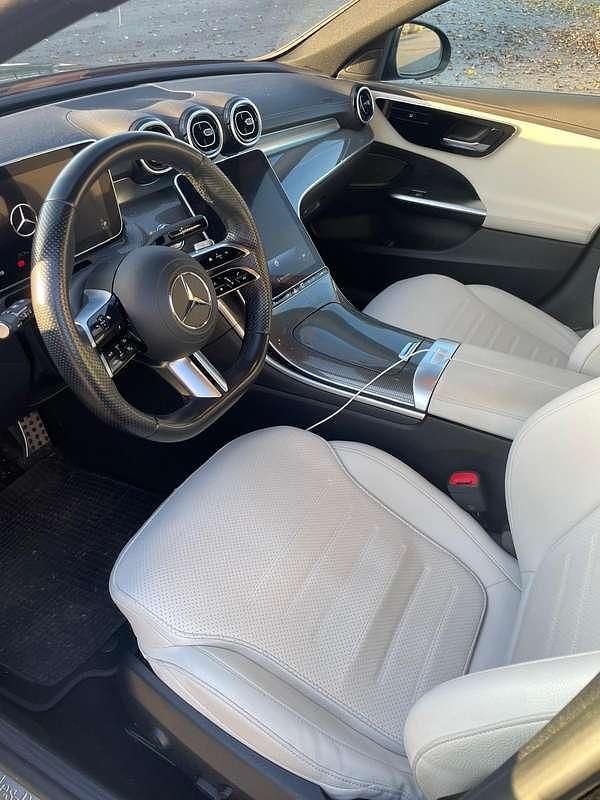 Usata Mercedes C300e 265 CV (194 kW) 2023 Nero Station wagon