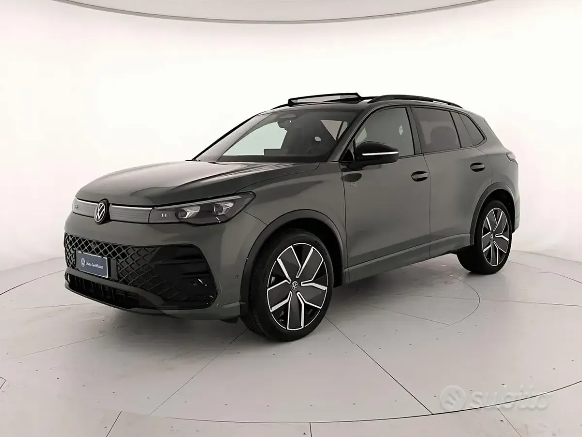 Usata VW Tiguan R-line Plus 150 CV (110 kW) 2026 SUV