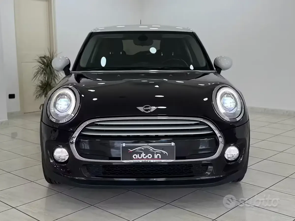 Begagnad Mini Cooper D 116 HK (85 kW) 2016 Brun Halvkombi