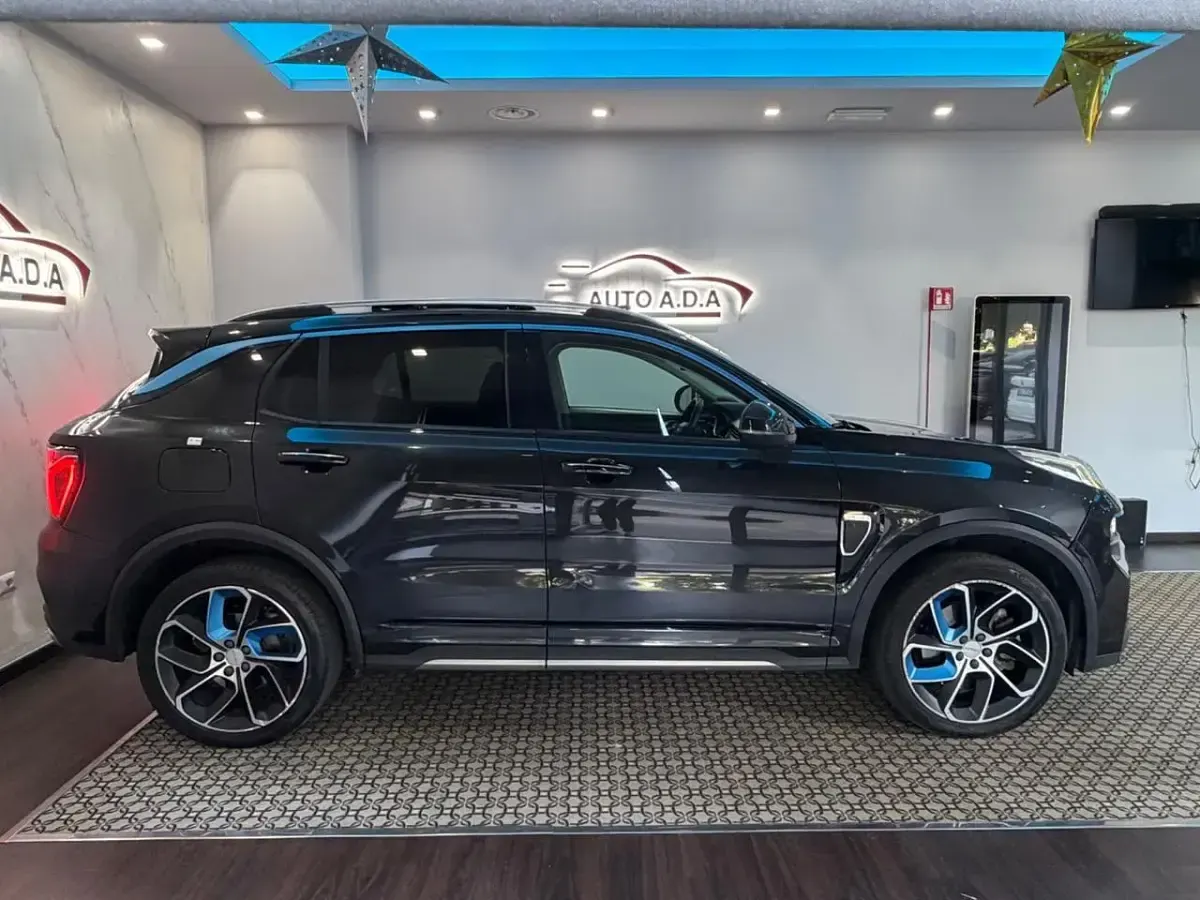 Usata Lynk & Co 01 179 CV (131 kW) 2021 Nero SUV