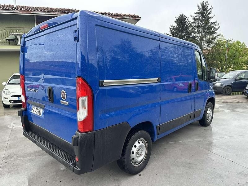 Usata Fiat Ducato 120 CV (88 kW) 2019 Blu/azzurro Furgone