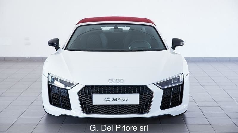 Usato 2018 Audi R8 Spyder 5 2 Benzin 611 Cv 156 000