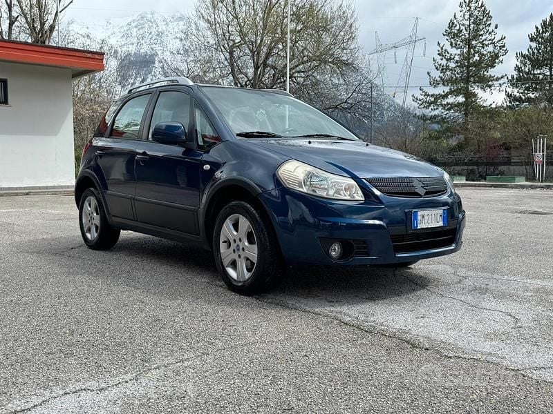 Usata Fiat Sedici 120 CV (88 kW) 2008 Blu SUV