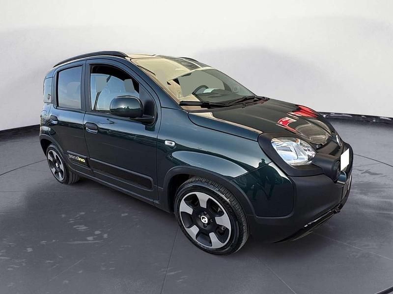 Usata Fiat Panda 70 CV (51 kW) 2025 Verde Utilitaria