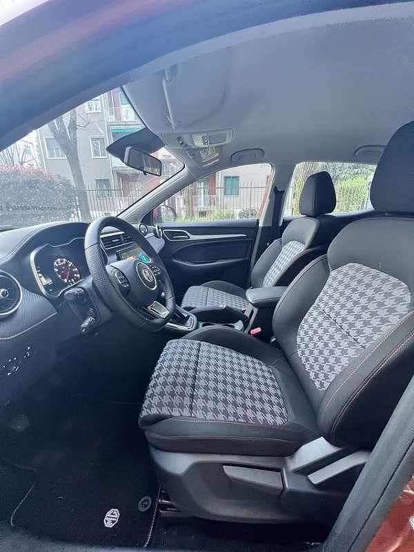 Usata MG ZS Comfort 106 CV (77 kW) 2024 SUV