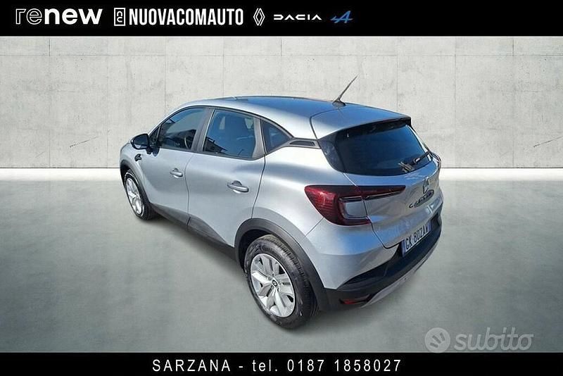Usata Renault Captur Zen 101 CV (74 kW) 2022 Grigio SUV
