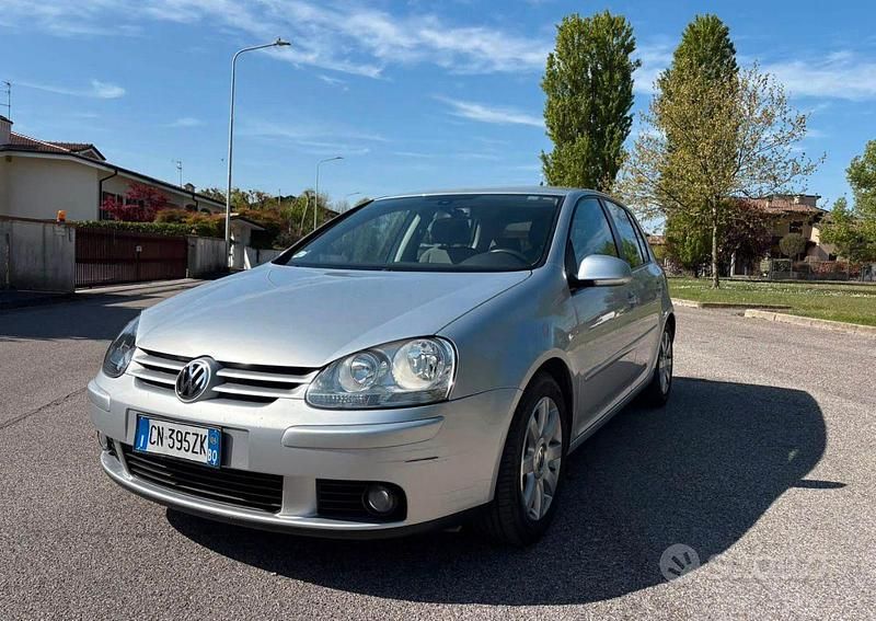 Usata VW Golf IV 2004 Grigio Utilitaria