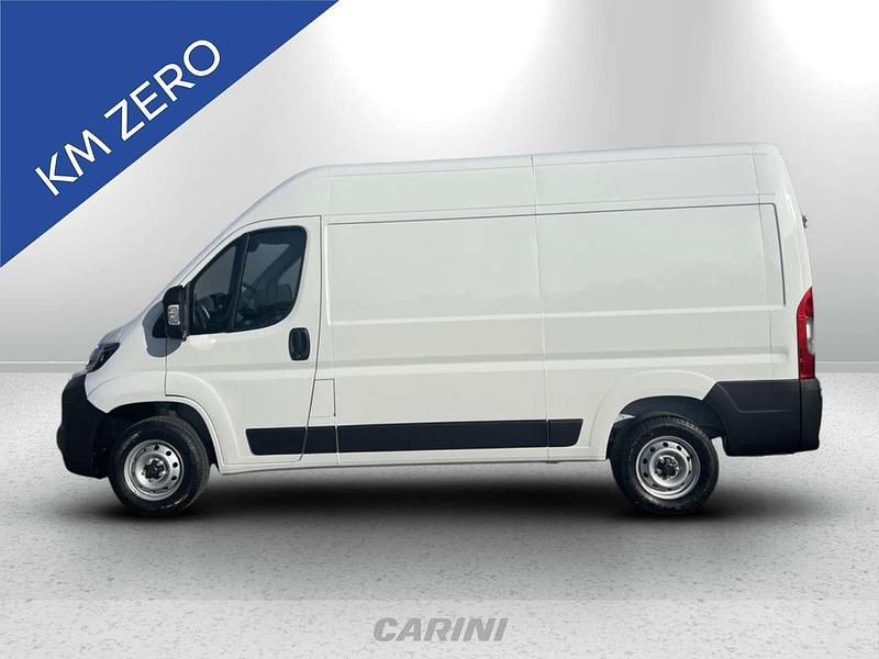 Nuova Toyota Proace 140 CV (102 kW) 2025 White solid Monovolume