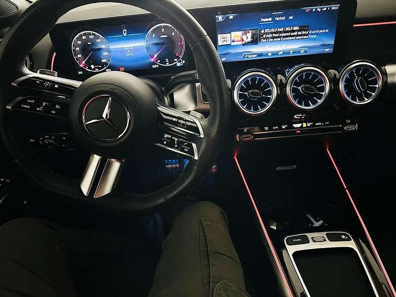 Usata Mercedes GLB200 AMG Line Premium 150 CV (110 kW) 2024 SUV