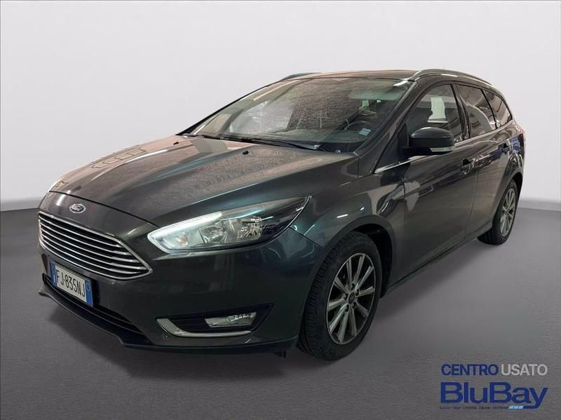 Magnetic grey Usata 2017 Ford Focus Titanium Station wagon | 9900 € (Molto cara) - Immagine 1/4
