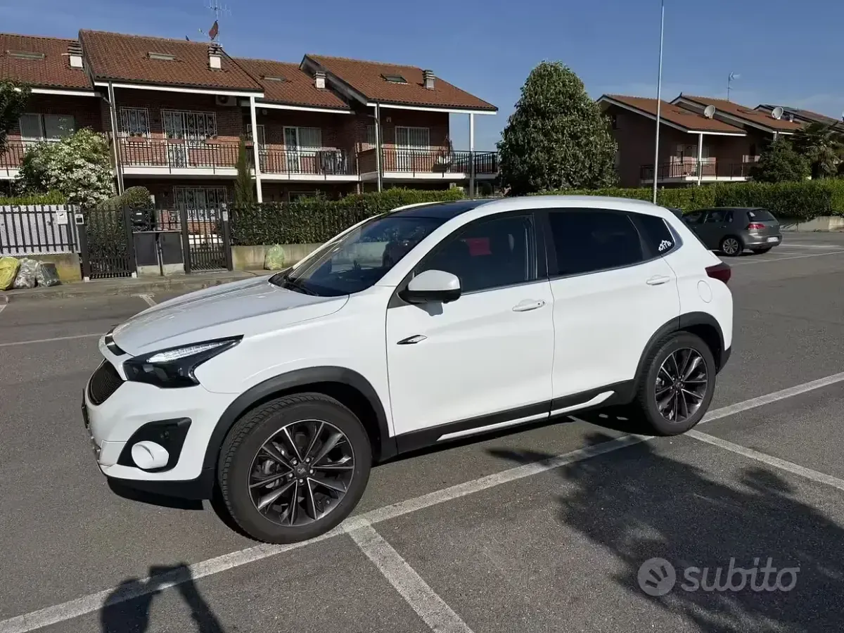 Usata DR F35 154 CV (113 kW) 2022 Bianco SUV