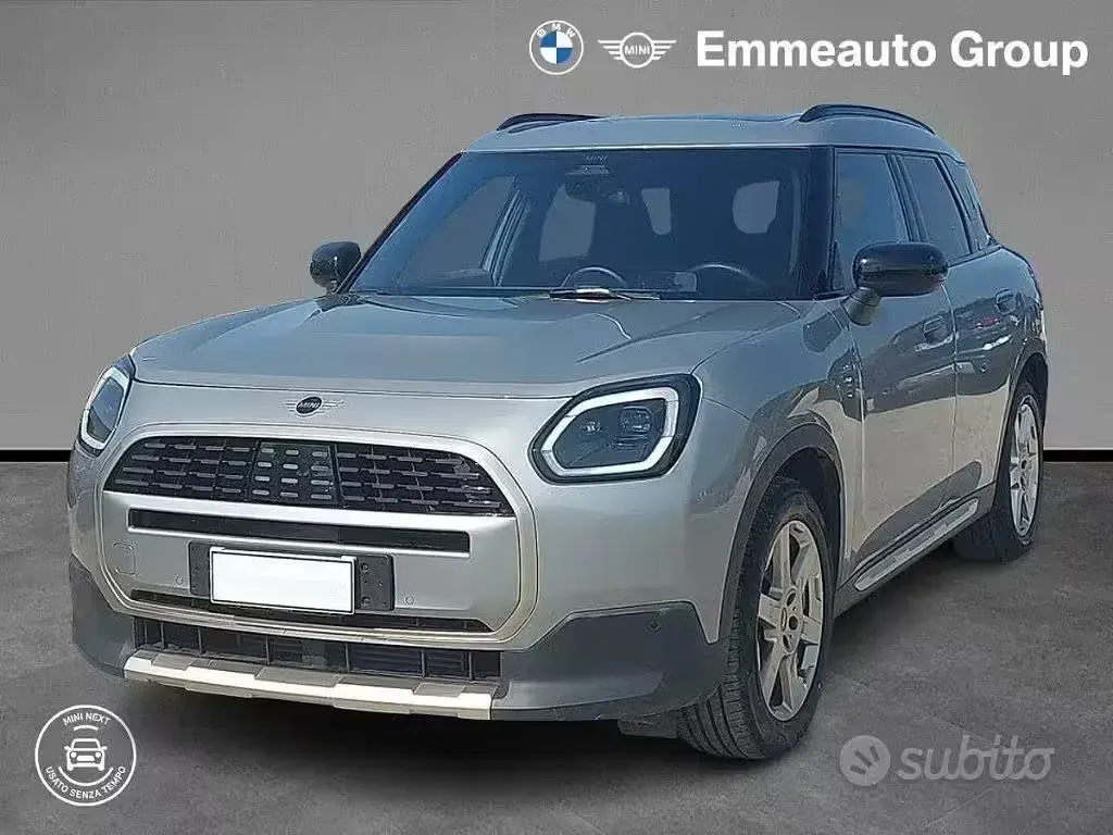 Usata Mini Countryman Favoured 156 CV (114 kW) 2024 Grigio SUV