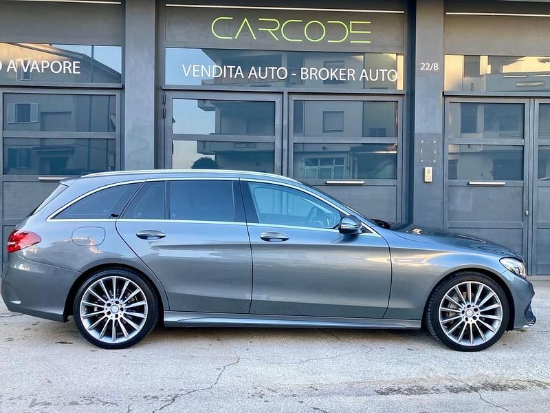 Usata Mercedes C220 AMG 169 CV (124 kW) 2016 Grigio Station wagon