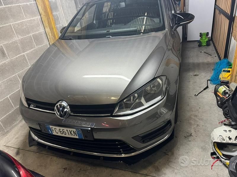 Usata VW Golf VII R-line 125 CV (91 kW) 2016 Grigio Berlina