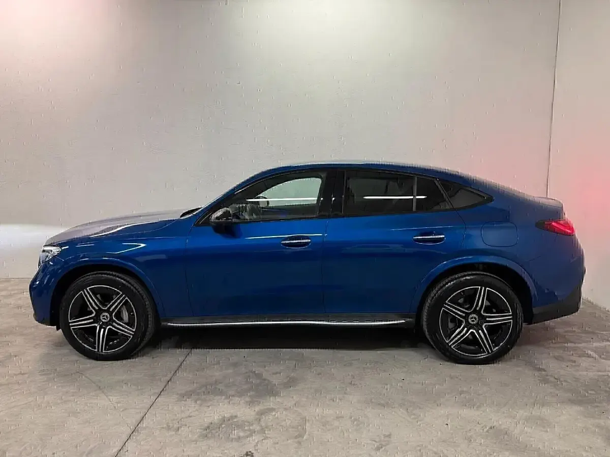 Usata Mercedes GLC300de Advanced Plus 197 CV (144 kW) 2024 Blu SUV