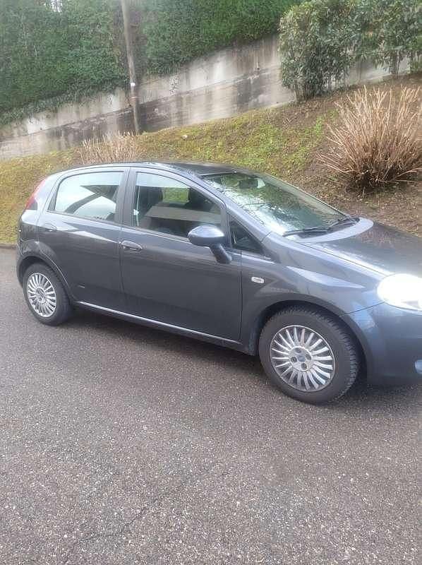 Usata Fiat Grande Punto 65 CV (47 kW) 2007 Utilitaria
