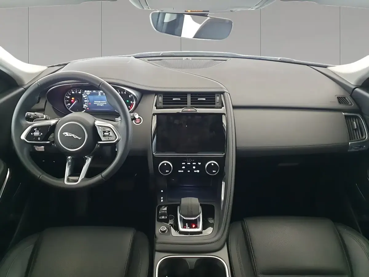 Usata Jaguar E-Pace SE 160 CV (117 kW) 2023 Borasco grey SUV