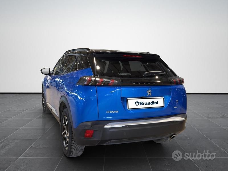 Usata Peugeot 2008 GT 131 CV (96 kW) 2021 Blu SUV