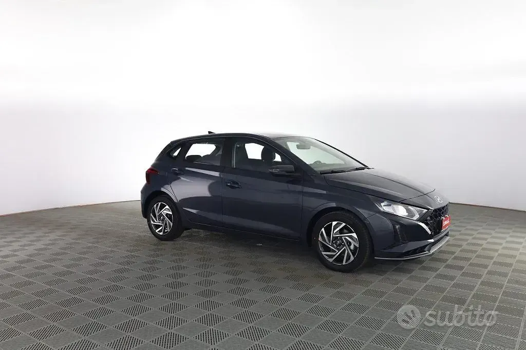 Nuova Hyundai i20 90 CV (66 kW) 2026 Aurora grey Utilitaria