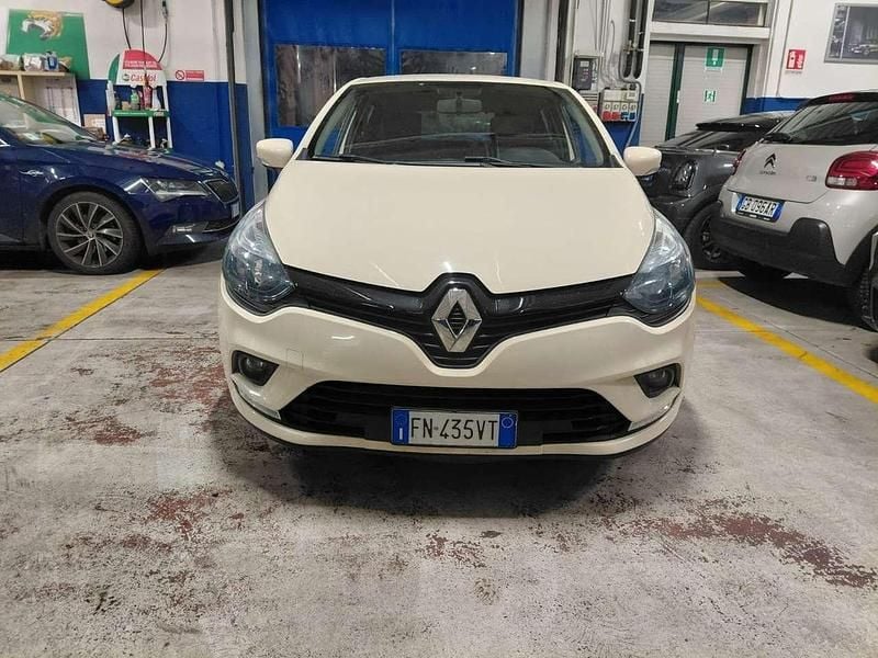 Usata Renault Clio Business 75 CV (55 kW) 2018 Panna Furgone