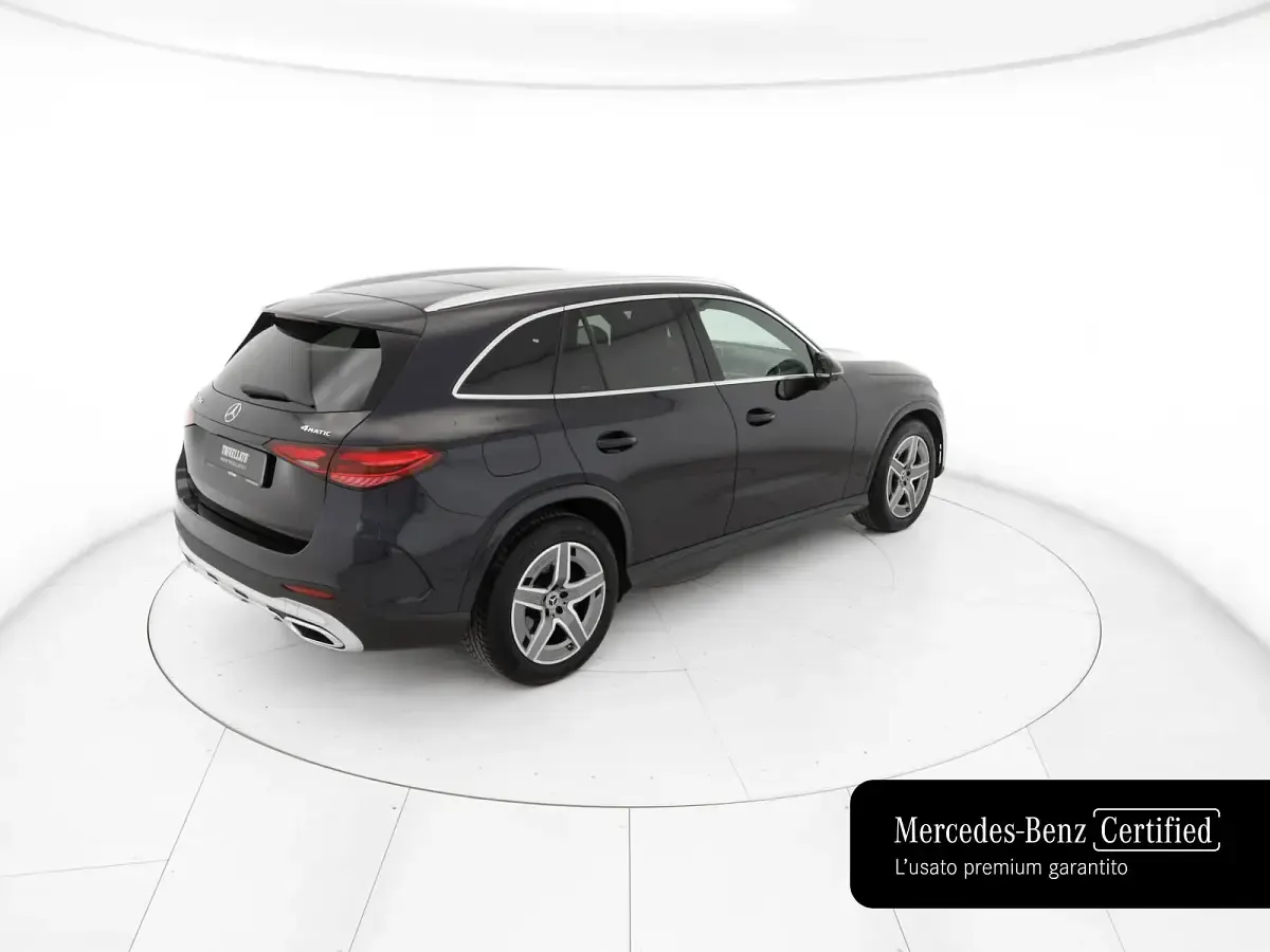 Usata Mercedes GLC220 Advanced Plus 197 CV (144 kW) 2023 Blu/azzurro SUV