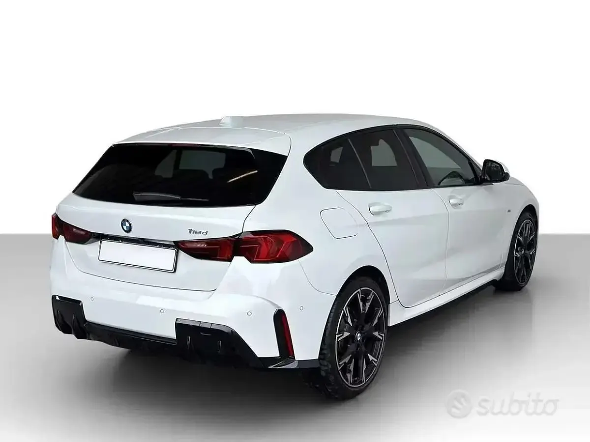 Usata BMW 118 M Sport 150 CV (110 kW) 2025 Bianco Utilitaria
