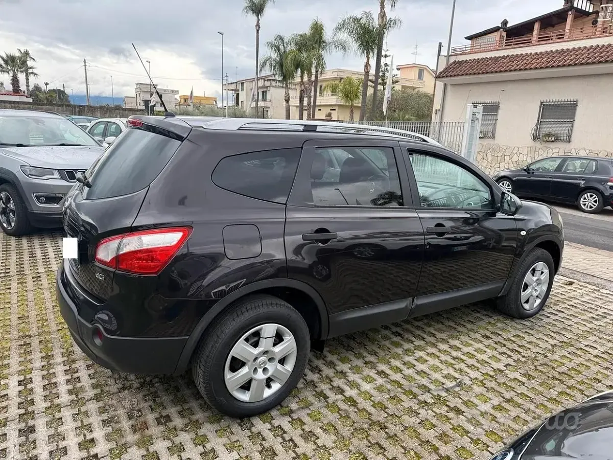 Usata Nissan Qashqai +2 Acenta 110 CV (80 kW) 2012 Nero SUV
