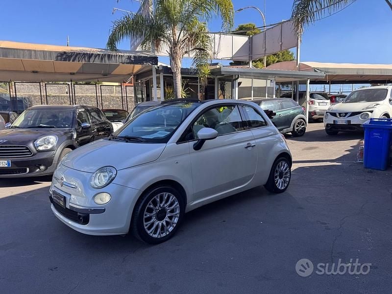 Usata Fiat 500C Lounge 75 CV (55 kW) 2011 Bianco Cabrio