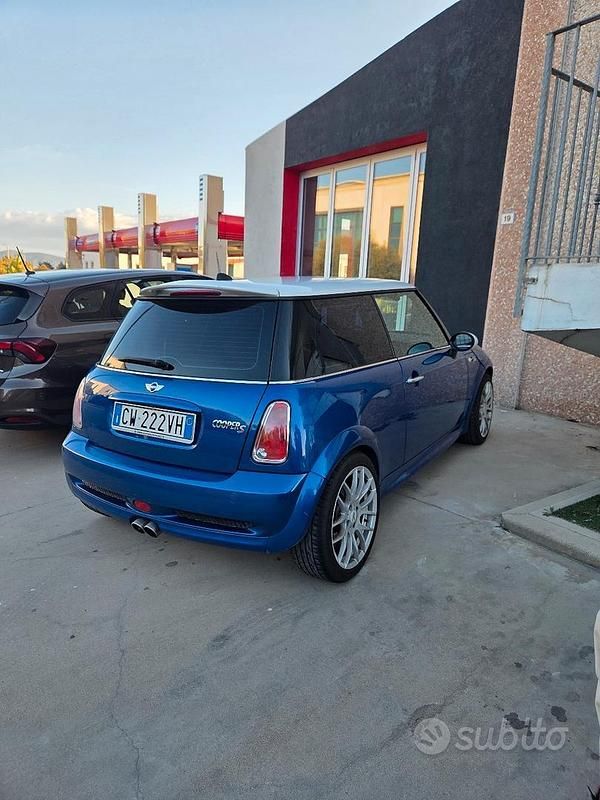 Usata Mini Cooper S 170 CV (125 kW) 2005 Blu Utilitaria