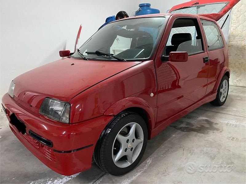 Rosso Usata 1995 Fiat Cinquecento Due volumi | 4000 € - Immagine 1/4