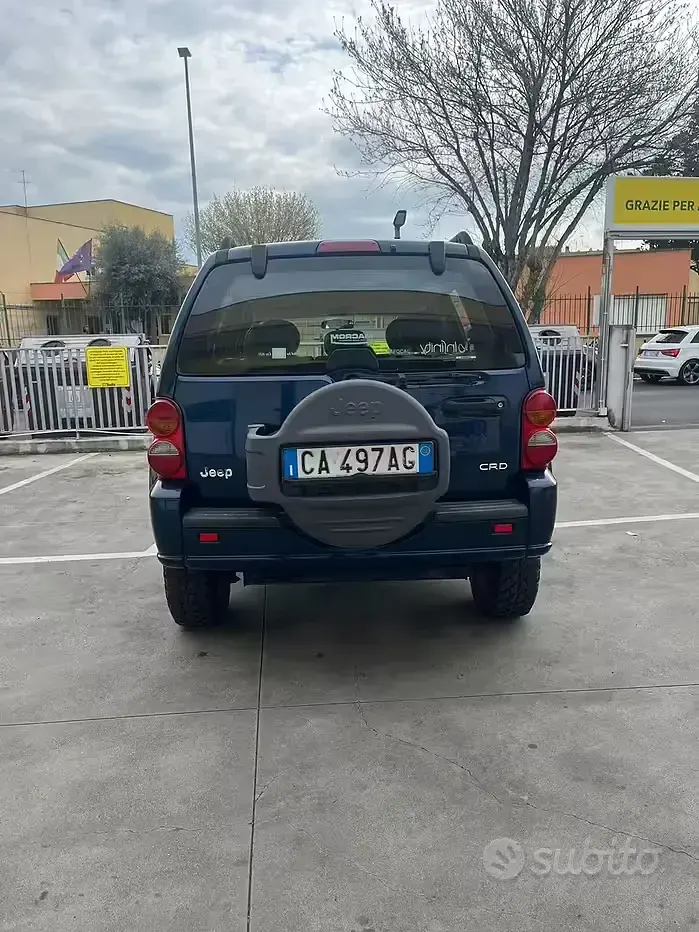 Usata Jeep Cherokee 116 CV (85 kW) 2002 Blu SUV