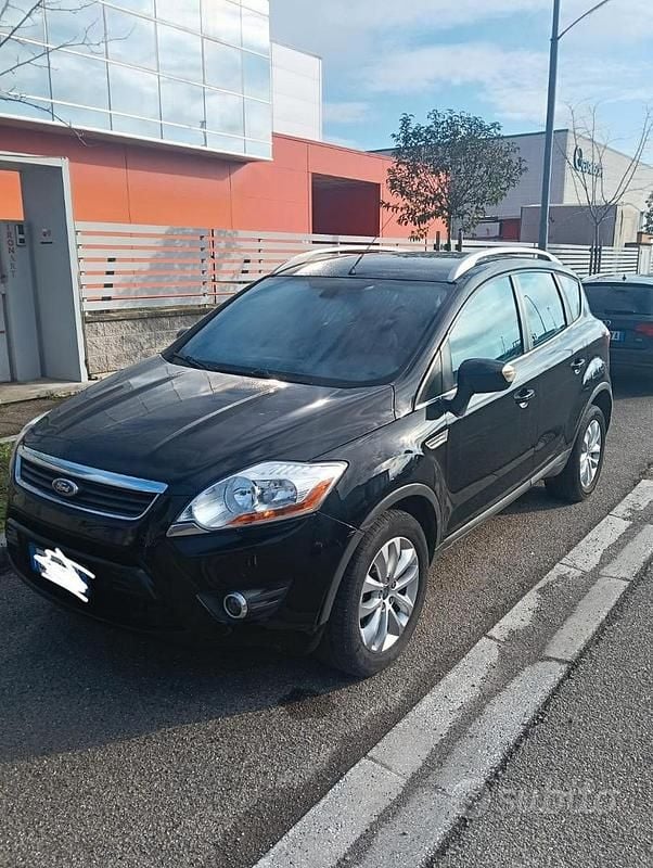 Usata Ford Kuga 2010 Nero SUV