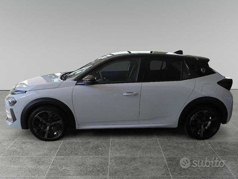 Nuova Lancia Ypsilon 110 CV (80 kW) 2025 Utilitaria