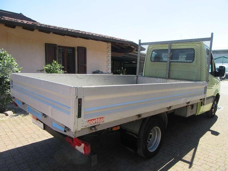 Usata VW Crafter 109 CV (80 kW) 2008 Verde Furgone