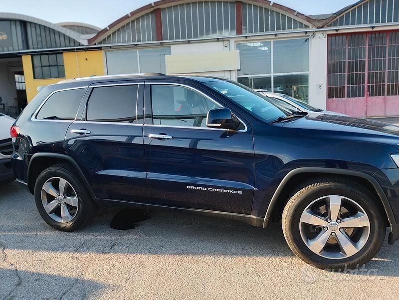 Usata Jeep Grand Cherokee Limited 250 CV (183 kW) 2015 Blu SUV