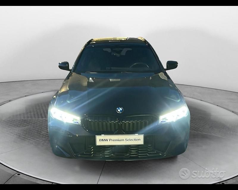 Usata BMW 320e M Sport 190 CV (139 kW) 2025 Nero Station wagon