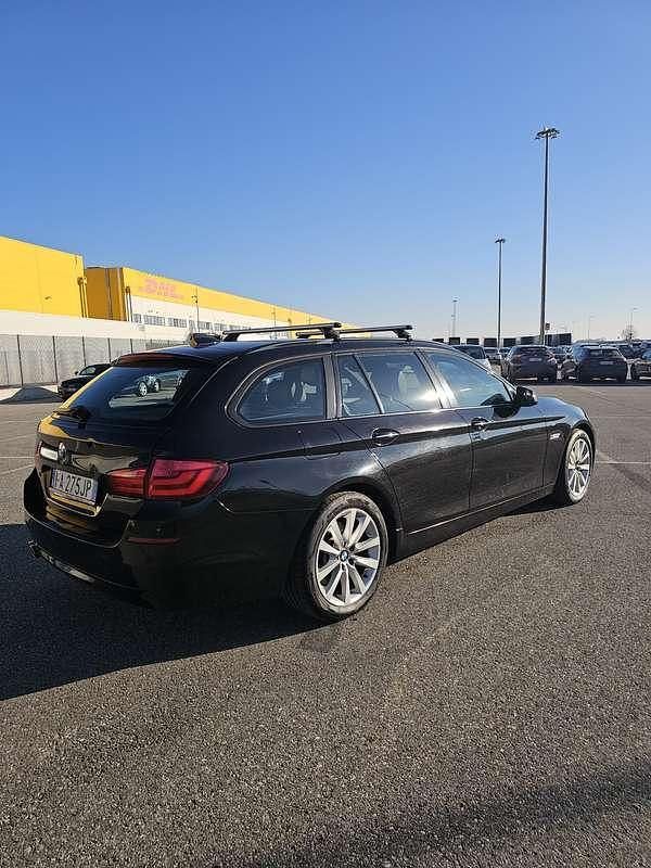 Usata BMW 520 184 CV (135 kW) 2011 Nero Station wagon