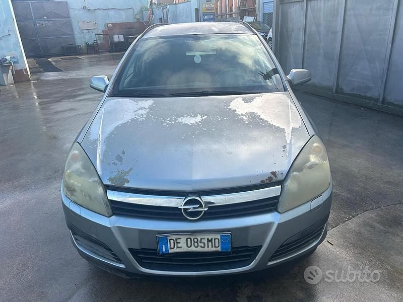Usata Opel Astra 2006 Grigio Station wagon