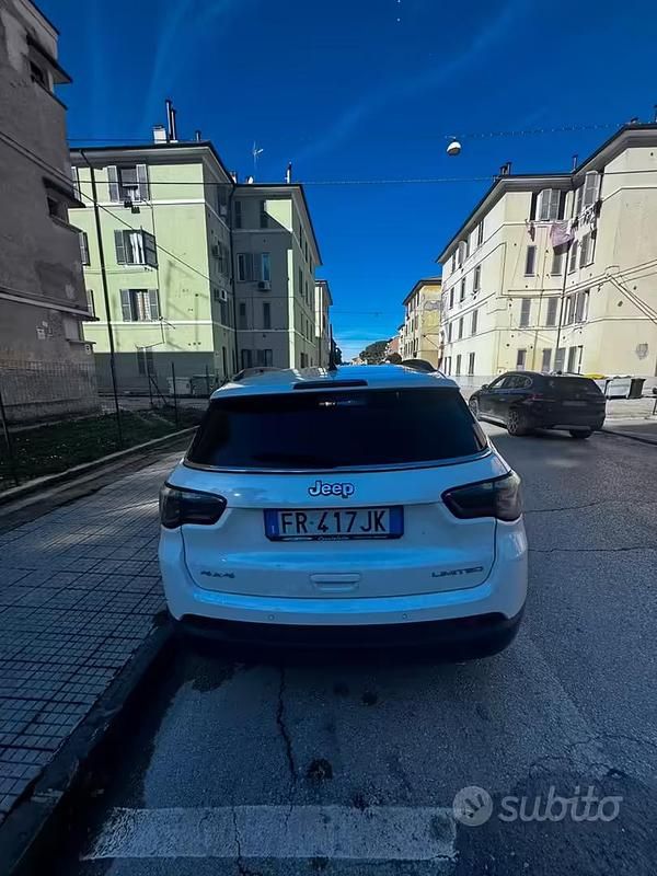 Usata Jeep Compass Limited 140 CV (102 kW) 2018 Bianco SUV