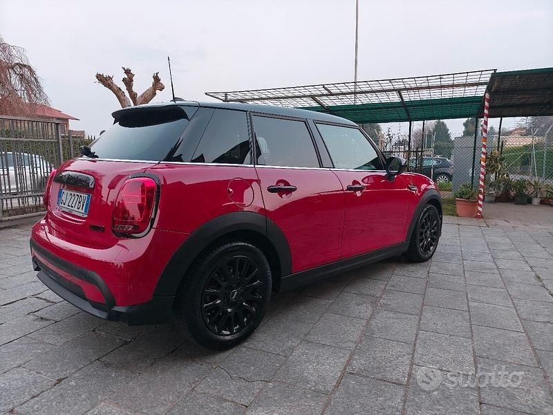 Usata Mini Cooper Essential 136 CV (100 kW) 2022 Rosso Utilitaria