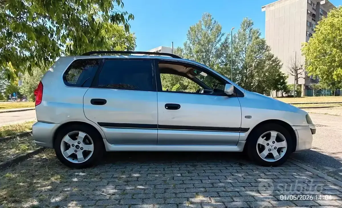 Usata Mitsubishi Space Star 98 CV (72 kW) 2005 Grigio Station wagon