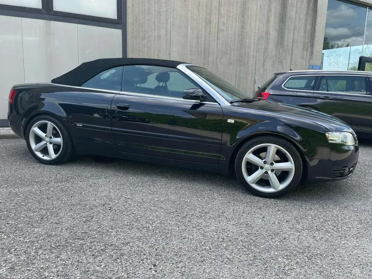 Usata Audi A4 Cabriolet S-Line 140 CV (102 kW) 2007 Nero Cabrio