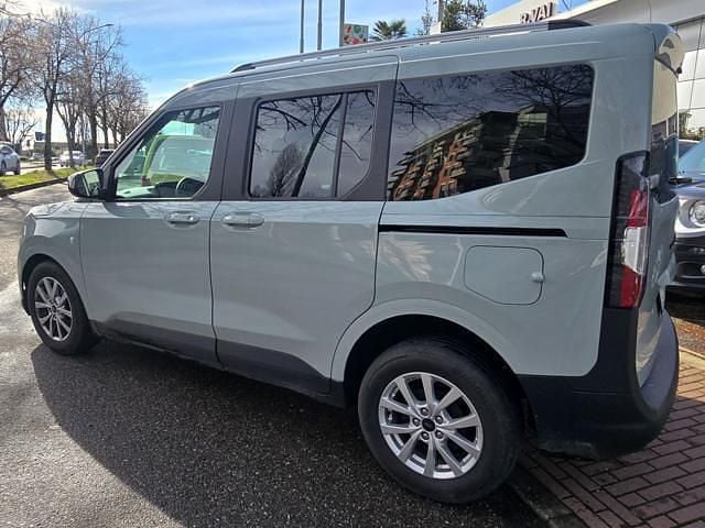 Usata Ford Tourneo Courier Active 124 CV (91 kW) 2025 Grigio Monovolume