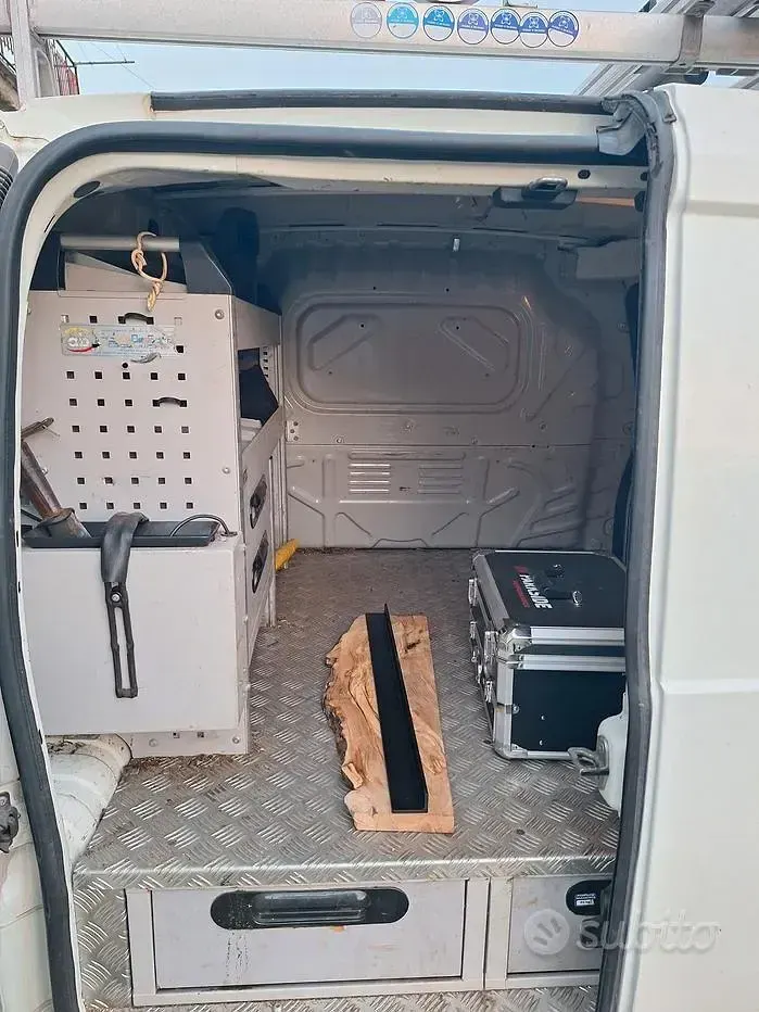 Usata Fiat Fiorino 45 CV (33 kW) 2014 Bianco Monovolume