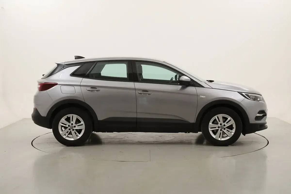Usata Opel Grandland X Business 131 CV (96 kW) 2020 SUV