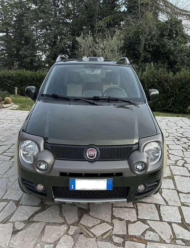 Occasion Fiat Panda Cross Cross 69 PK (50 kW) 2010 Groen Hatchback