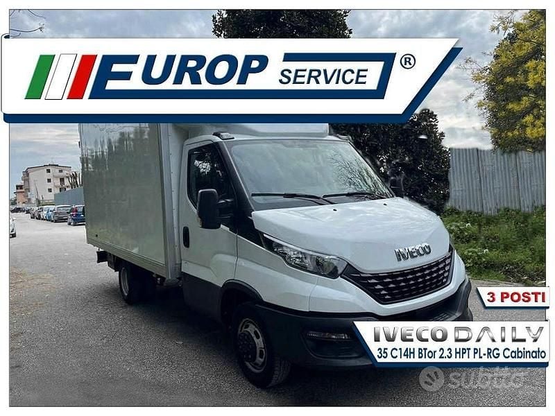 Bianco Usata 2022 Iveco Daily Monovolume | 22.490 € (Super prezzo) - Immagine 1/4
