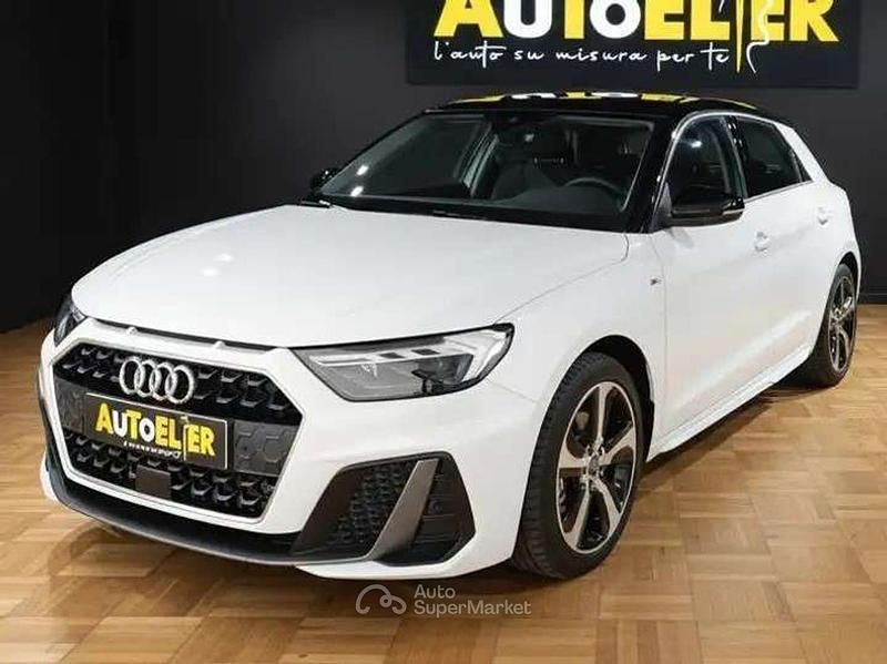 Nuova Audi A1 Sportback S-Line 116 CV (85 kW) 2025 Bicolore bianco/tetto nero Utilitaria