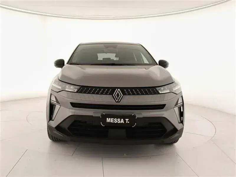 Usata Renault Captur Techno 160 CV (117 kW) 2025 Grigio scuro SUV