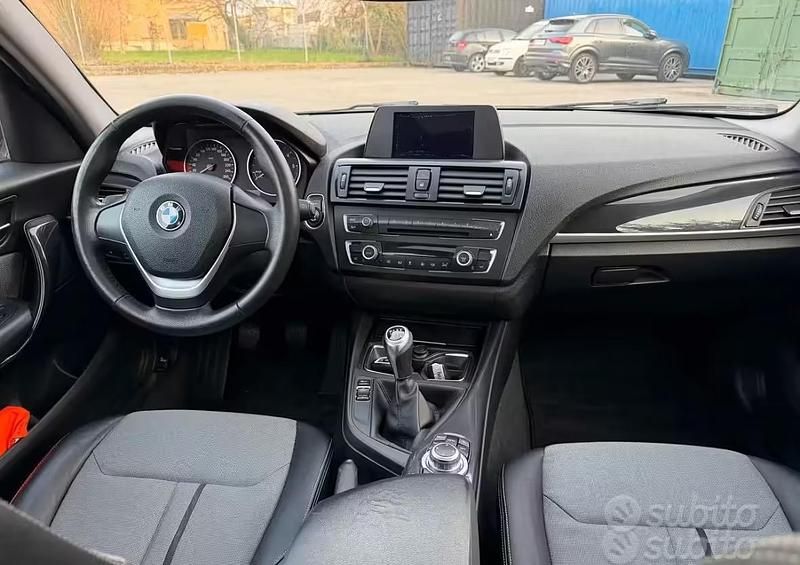 Usata BMW 116 116 CV (85 kW) 2011 Nero Utilitaria